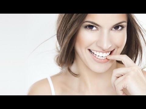 Foods That Help To Whiten The Teeth Naturally